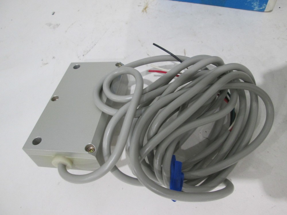 Omron, E6L-H1000, Linear Encoder, R,B,W,G, New