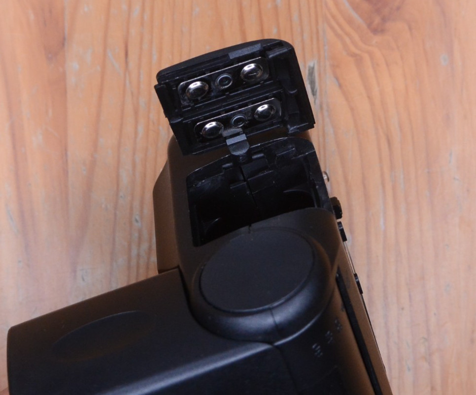 Sunpak Auto 355AF Thyristor Flash Tested