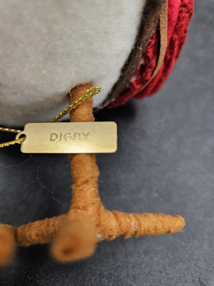 Target "Spritz" Christmas Bird FIgurine Digby 2017