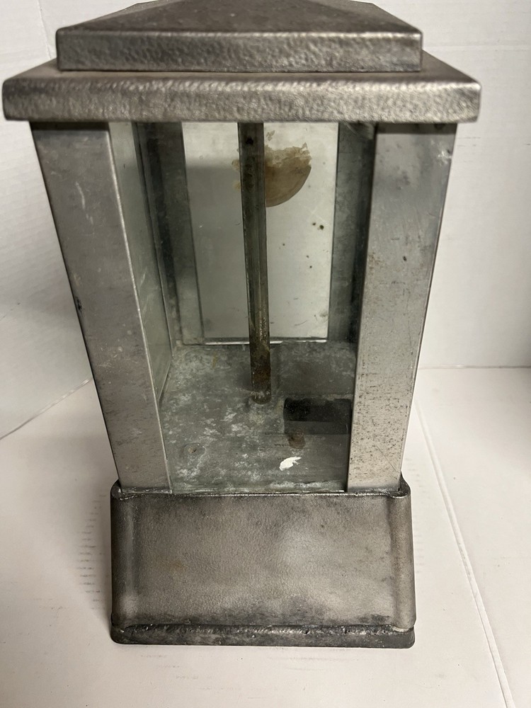Sun 5 Cent Peanut Nut Machine Nickel - Vintage Push Pull Coin
