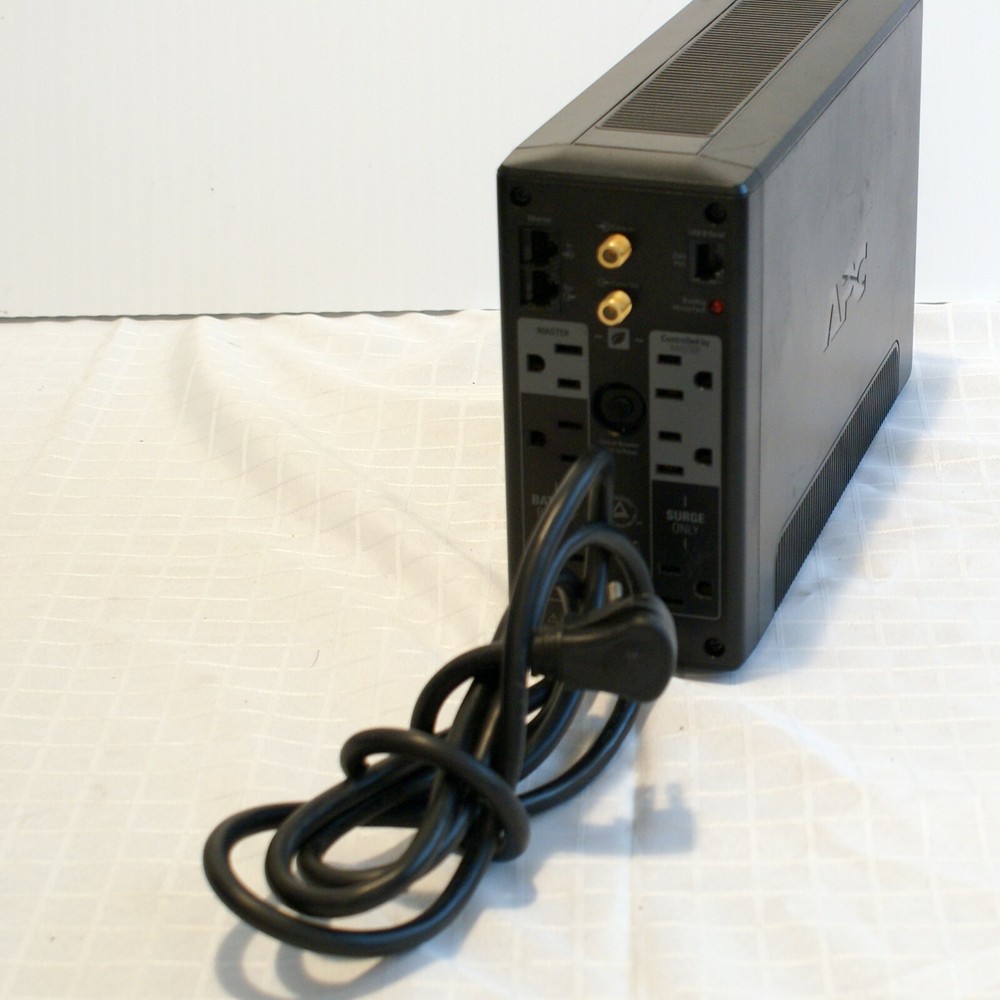 APC BR700G Back-UPS Pro 700 8-outlet (UPS) without Battery