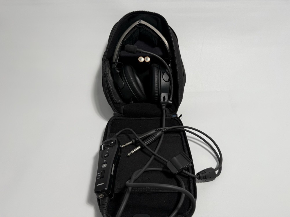 Bose A20 Aviation Headset with Bluetooth, dual cable, and case
