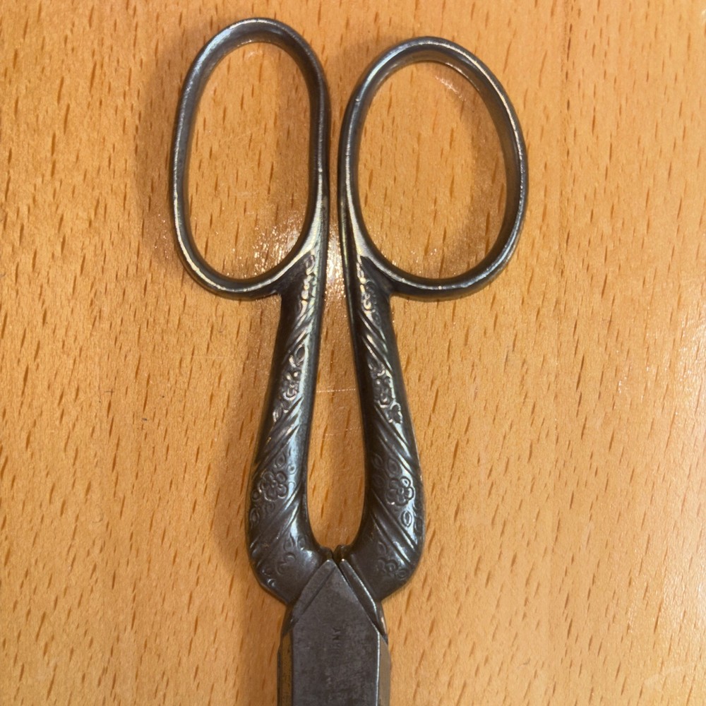 Vintage R Geldmacher Scissors.