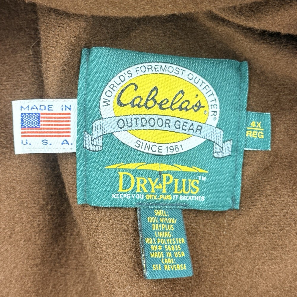 90s/2000s Cabela’s Vintage Oversized Camo Jacket