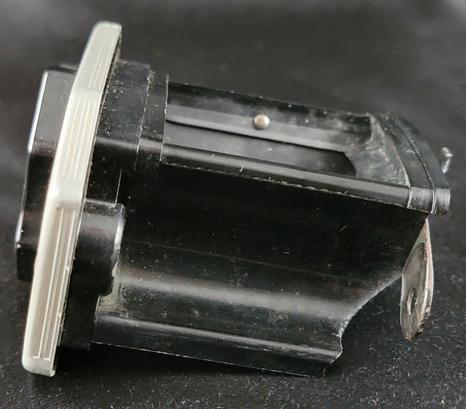 Vintage Eastman Kodak Brownie Reflex Synchro Model Camera Untested 127 Film