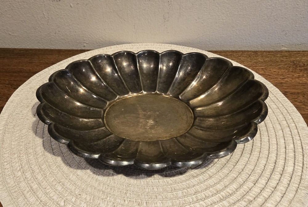 Vintage Patina Silverplated Oval Scalloped Trinket Dish Catch-All Tray 10.5"