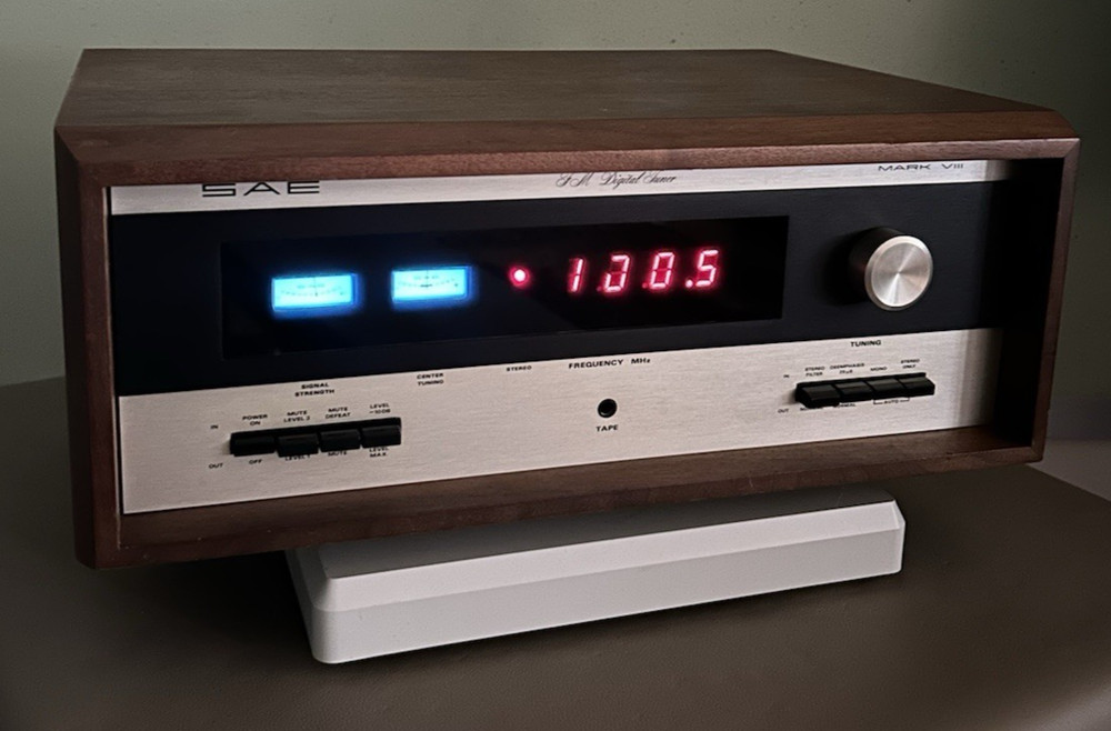 SAE MARK VIII STEREO TUNER