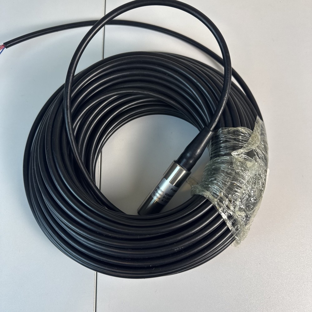 Submersible Level Transducer 4-20mA, 16ft depth range, 30 ft Cable, Transmitter