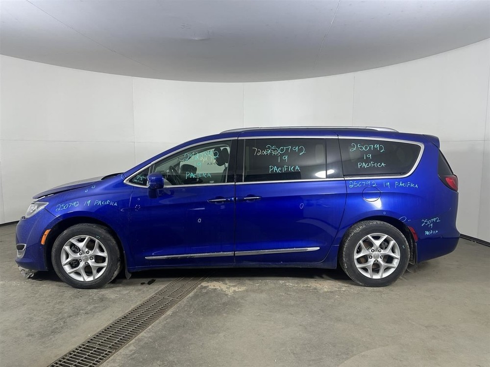 Camera/Projector Camera Front View Fits 17-20 PACIFICA 2805861