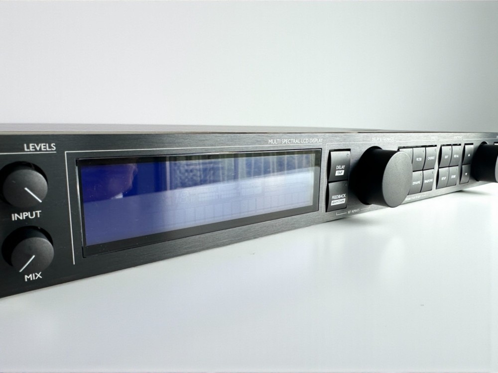 TC Electronic D-Two Multitap Rhythm Delay Rack Effect Processor – Clean & Tested