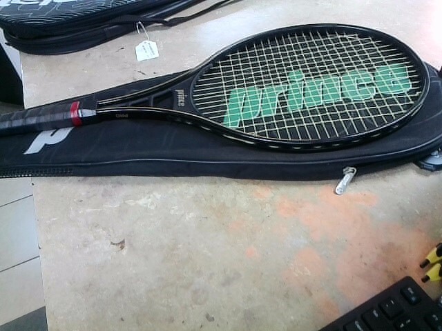PRINCE TENNIS RACKET PRO (PSV005695)