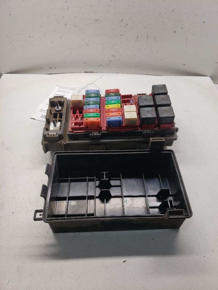 Used Fuse Box Engine fits: 2003 Ford E350 VAN Grade A