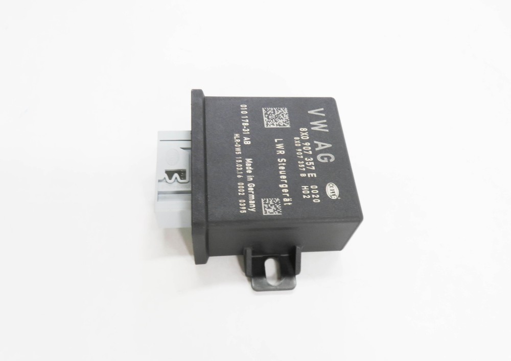 2016 AUDI Q3 (8U) HEADLIGHT RANGE CONTROL MODULE