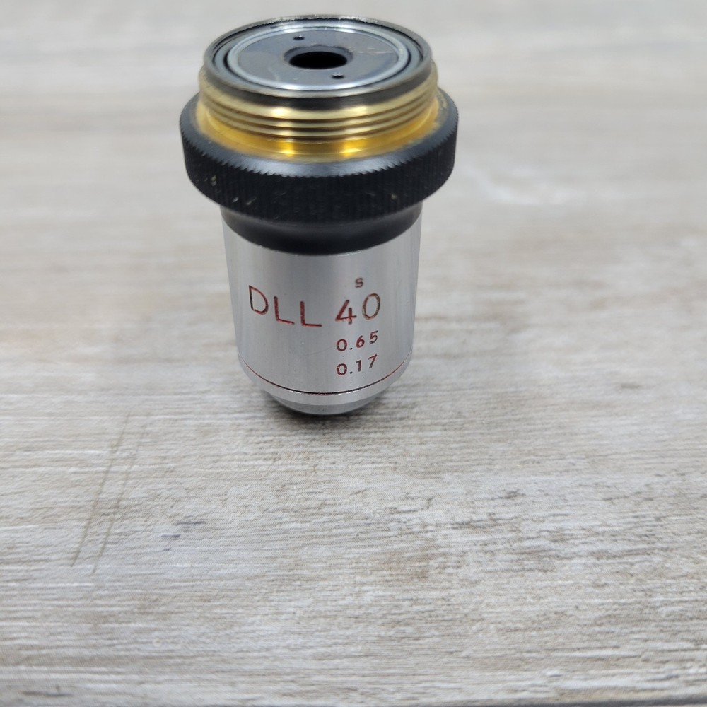 Nikon DLL 40 Microscope