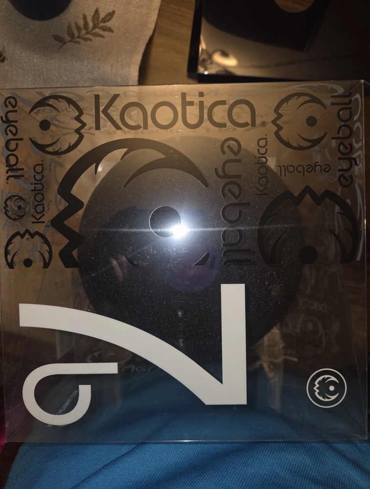 Kaotica Eyeball 7b