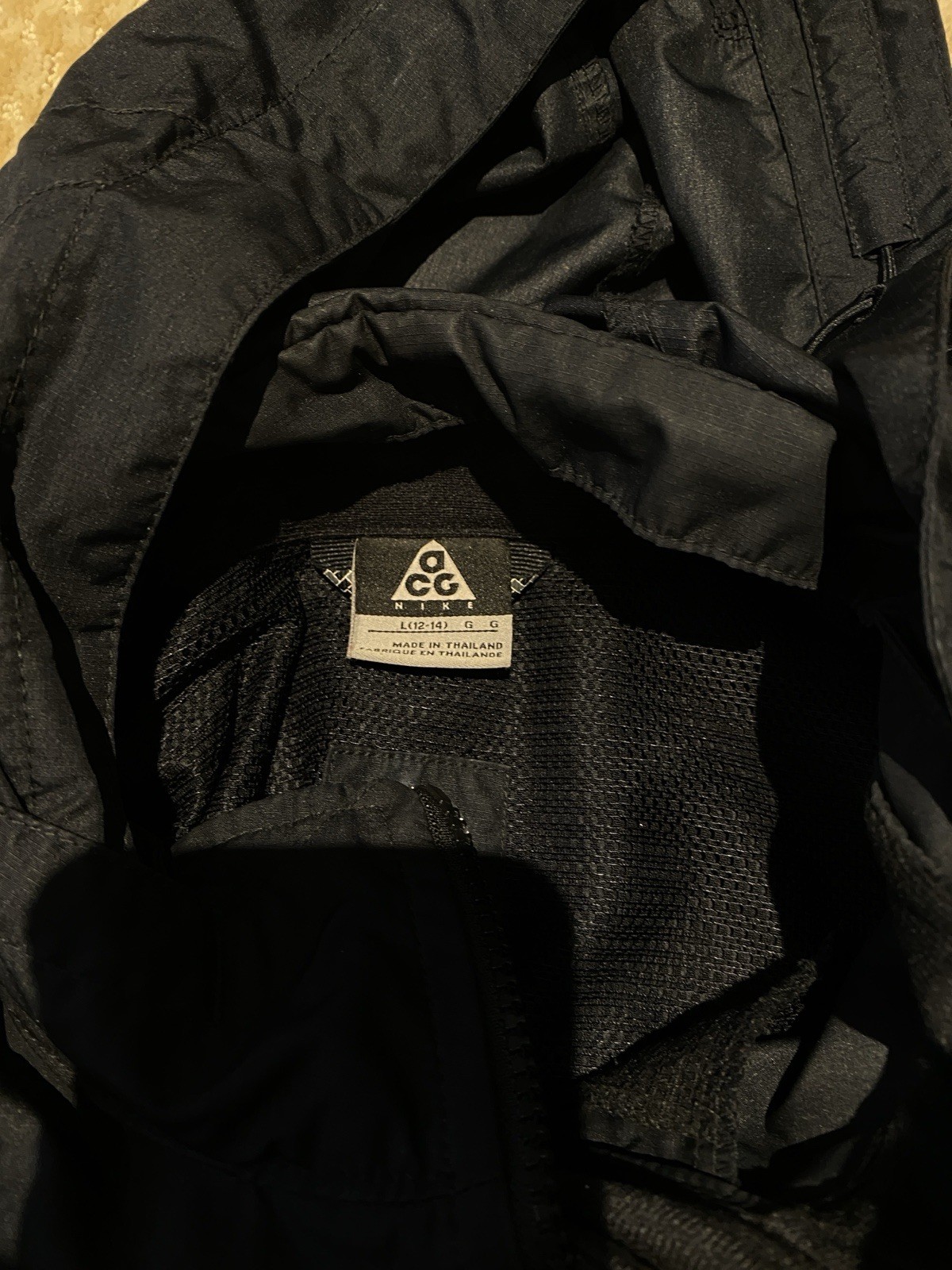 Nike ACG 289991-010 large jacket girls