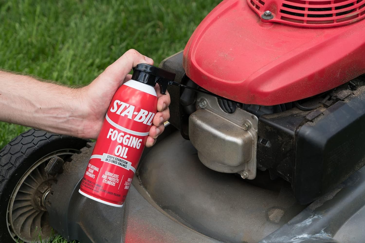 STA-BIL 22001 Fogging Oil - Stops Corrosion In Stored Engines - Lubricates
