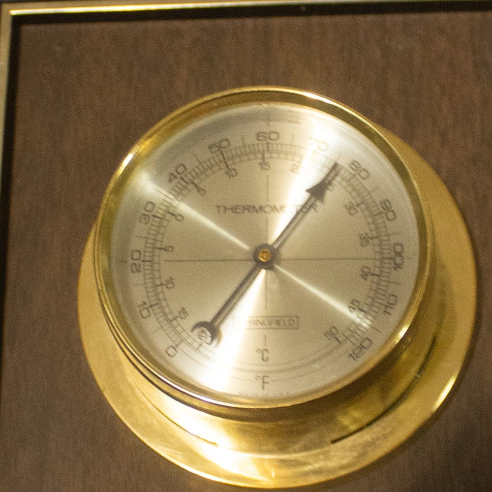 Vintage Springfield Weather Station