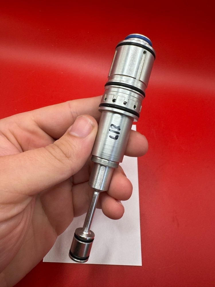 Dye DM 8/9 Bolt/Engine Silver