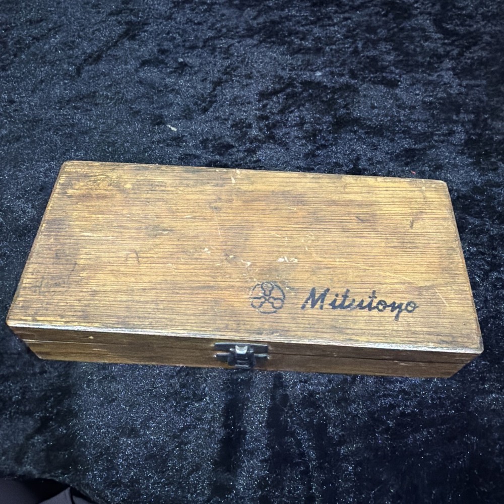 Mitutoyo 123-126 Disc/Flange Micrometer 1”-2” with box