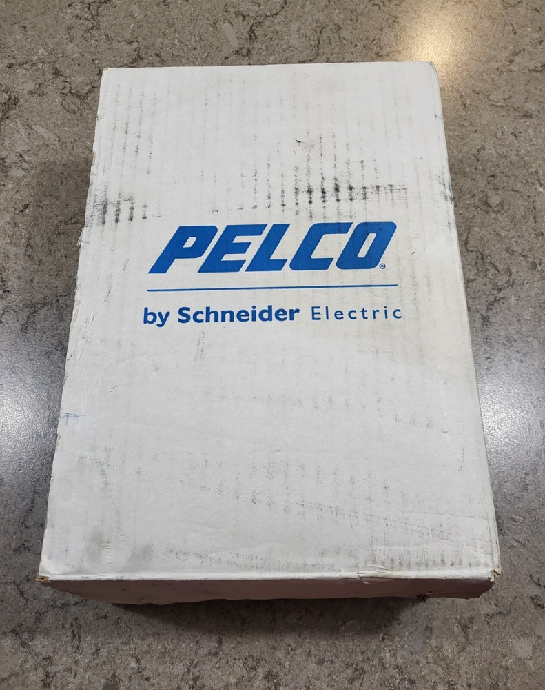 Pelco WCS1-4 Camera Power Supply