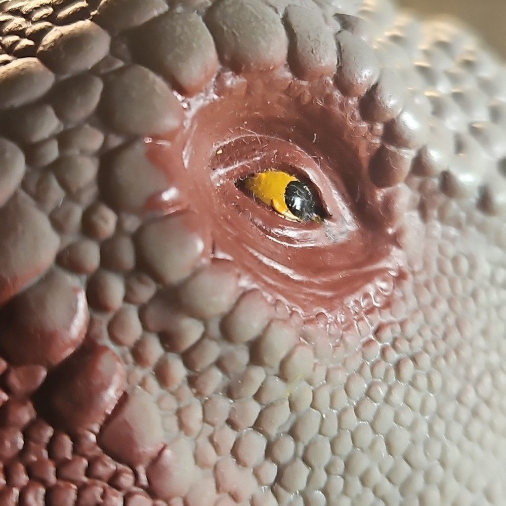 McDonalds 2000 Dinosaur Carnotaurus Hand Puppet