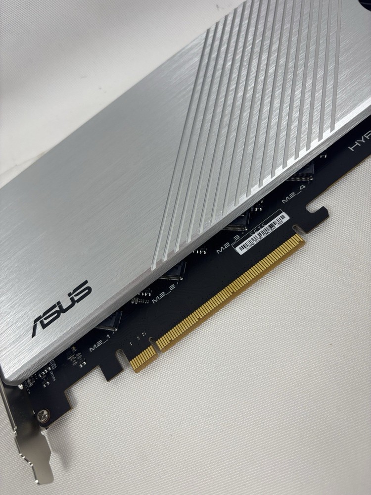 ASUS Hyper M.2 X16 PCIe 4.0 Expansion Card (UNTESTED)