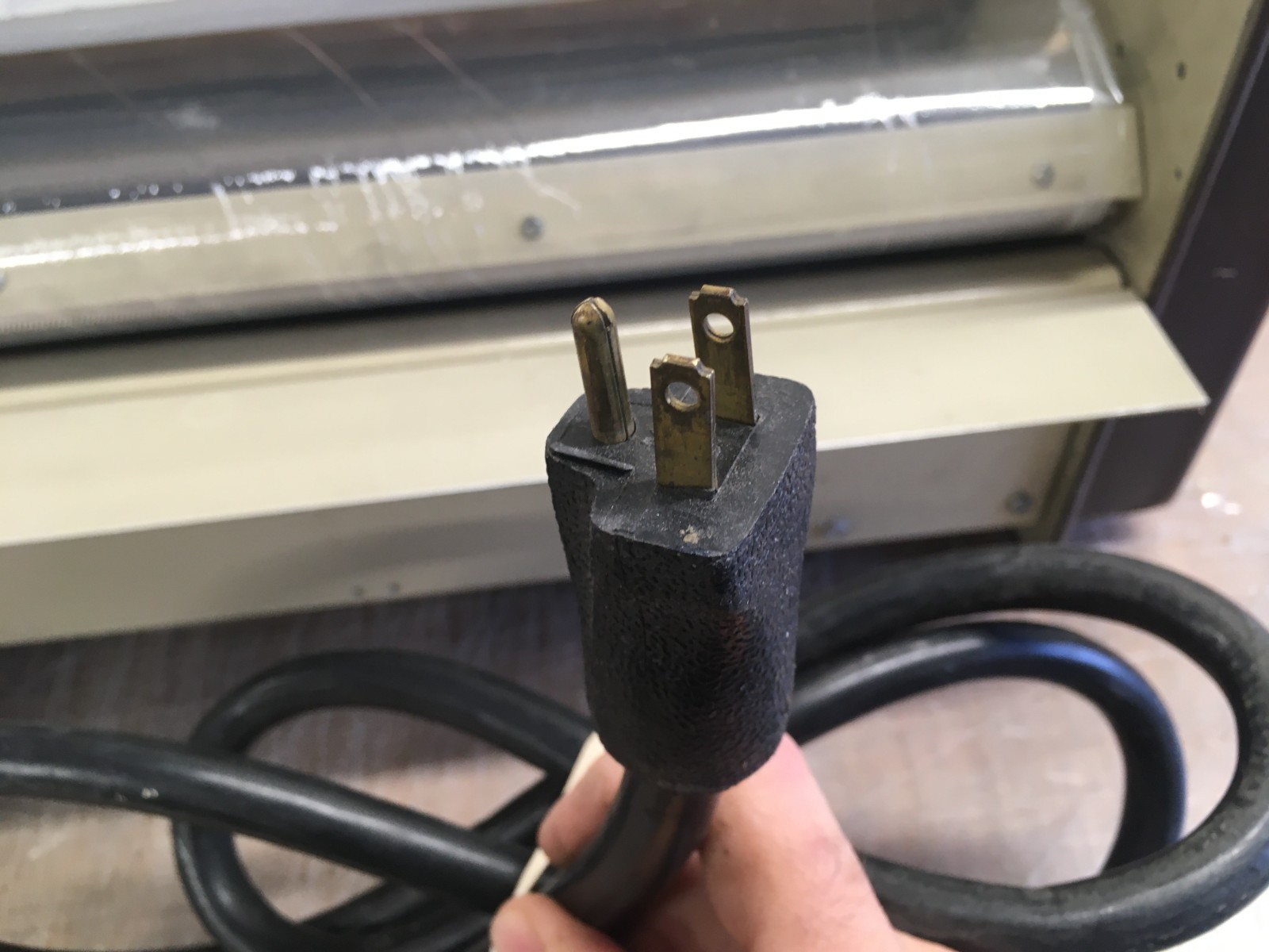 **LEDCO PREMERE 1 18-INCH COMMERICAL LAMINATOR & 2 ROLLS HD SHOP SCHOOL