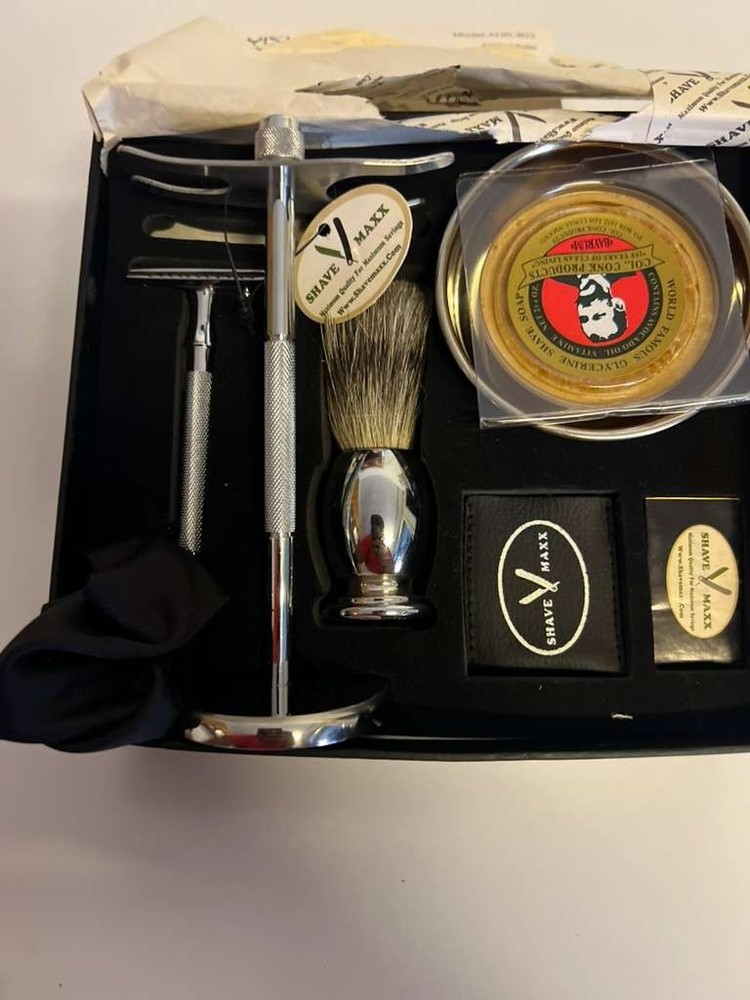SHAVING KIT FOR MEN