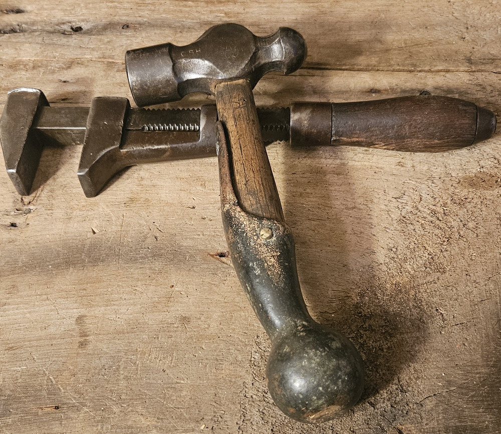 VINTAGE BLACKSMITH HAMMER & ADJUSTABLE MONKEY WRENCH TOOL LOT  - UNUSUAL TOOLS -