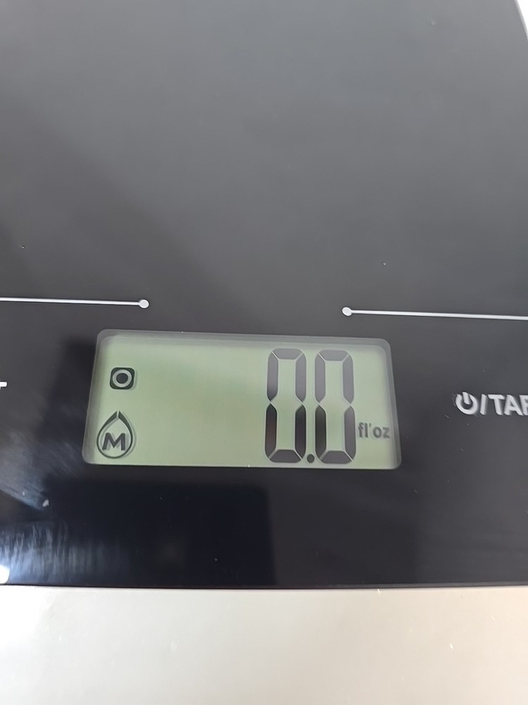 Compact Digital Kitchen Scale 5 kg Black