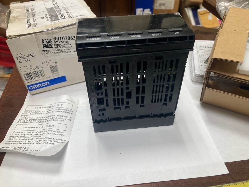 Omron K3HB-RNB AC/DC24V, Digital Rotary Pulse Meter / Indicator, Flush Mount