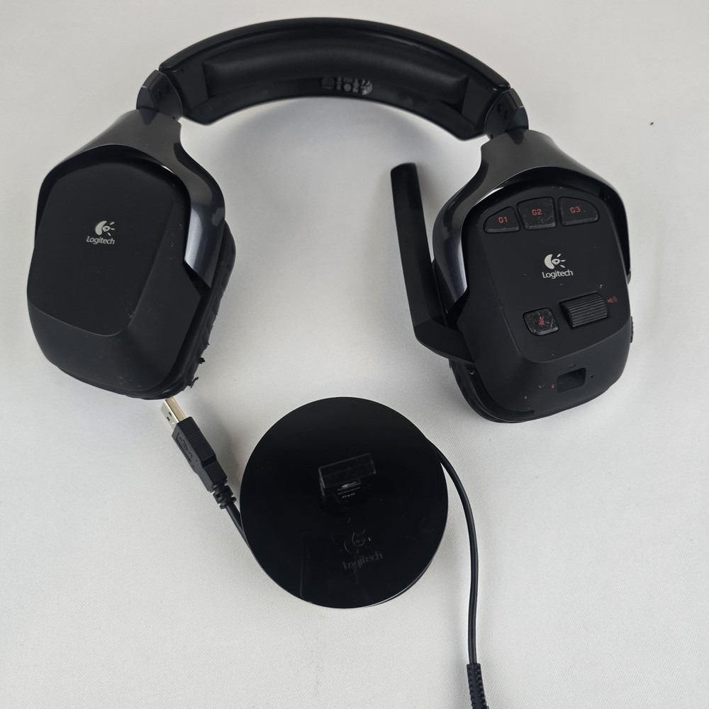 Logitech G930 Wireless Gaming Headset  Earpads - Some Damage