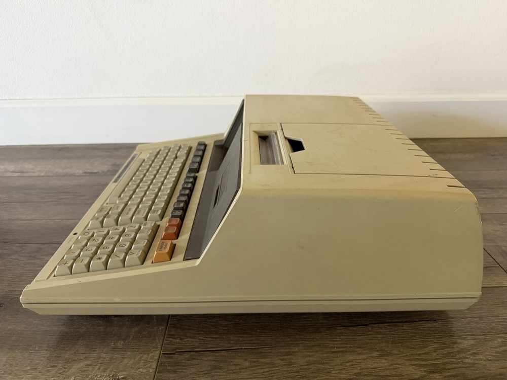 HP Hewlett Packard 85B Computer