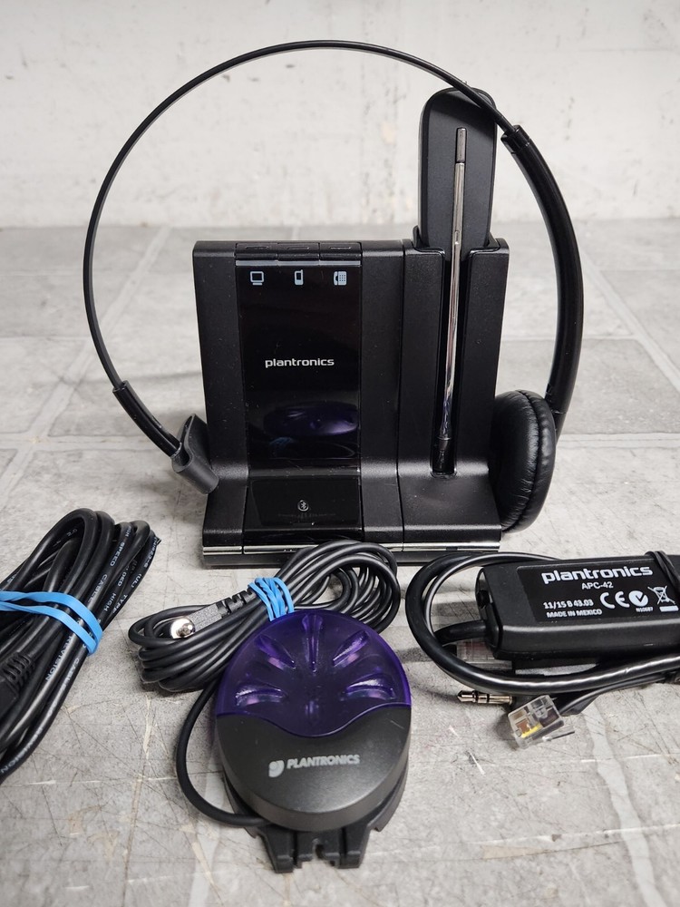 Plantronics WO2 Wireless Headset System READ