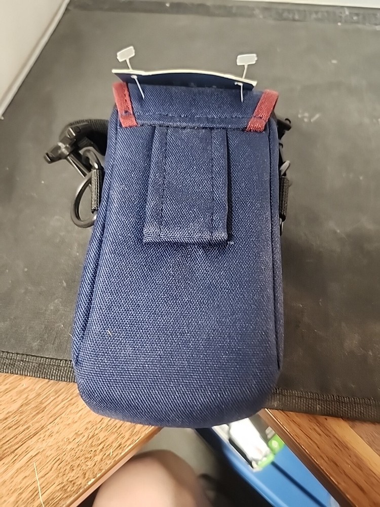 Lowepro AF 2 blue Compact Digital Camera Bag Pouch AF2