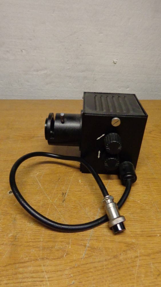 Miscroscope Light assembly w two adjustment knobs