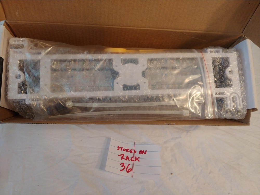 WBox 0e-c5epp12v Cat 5e Patch Panel 12 Port Vertical Mount