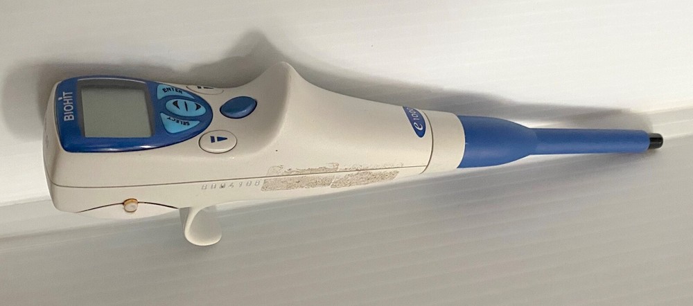 BIOHIT  e1000 1000µL  Single Channel Pipette