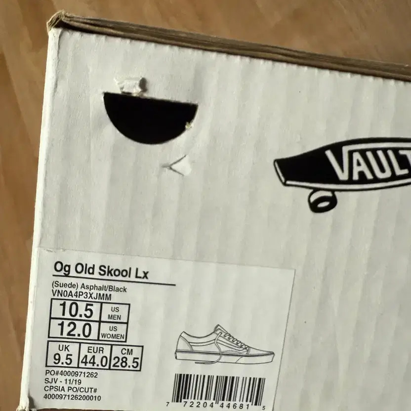 Vans Vault Old Skool LX Suede Black 285