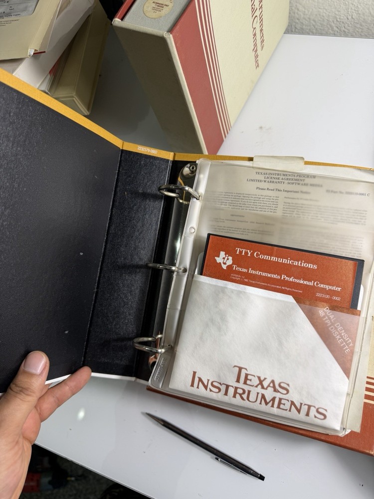Texas Instruments Vintage Guides & Handbooks 931 Emulator Dnos
