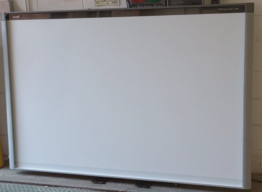 SMART board SB 800 Interactive Whiteboard