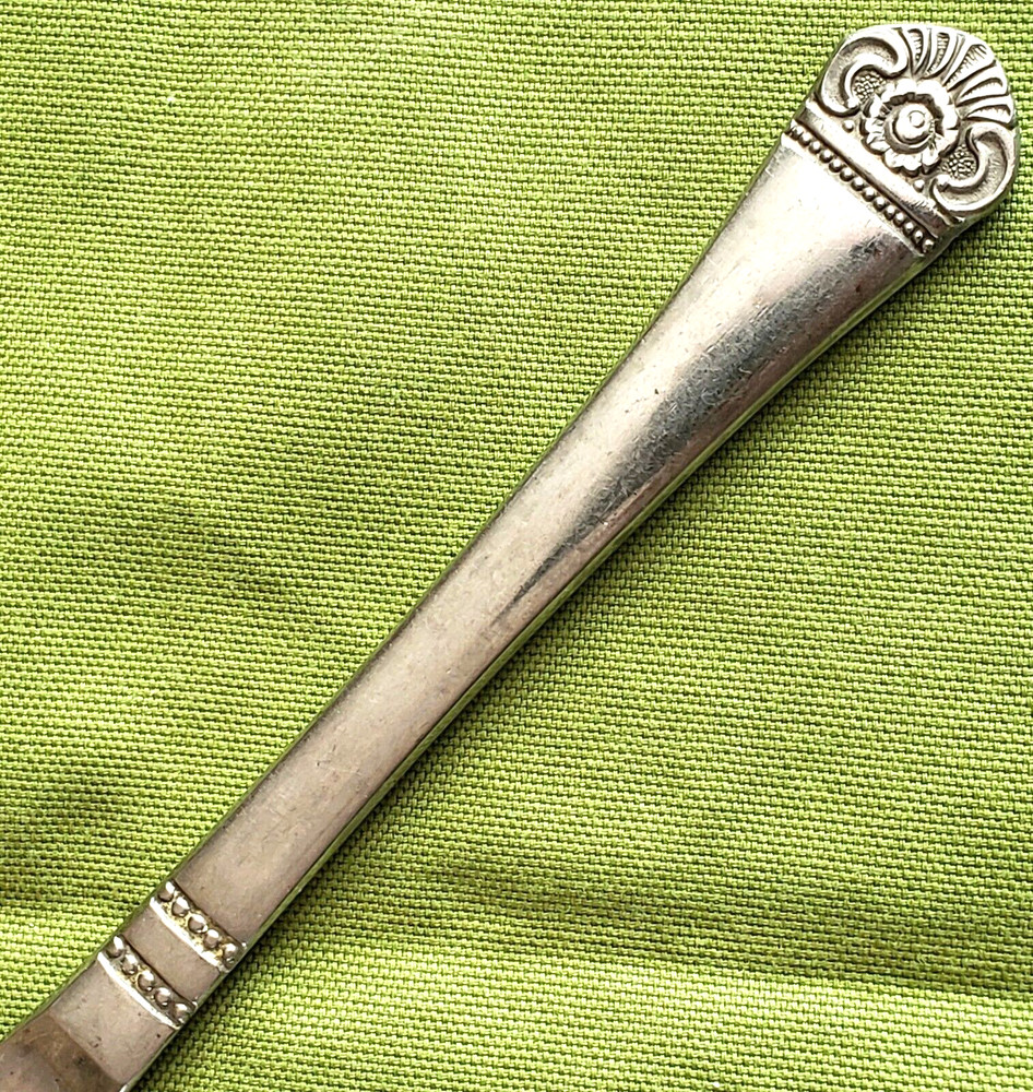 Ekco Eterna Stainless Dinner Knife Classic Crest Pattern 8 3/4" Japan