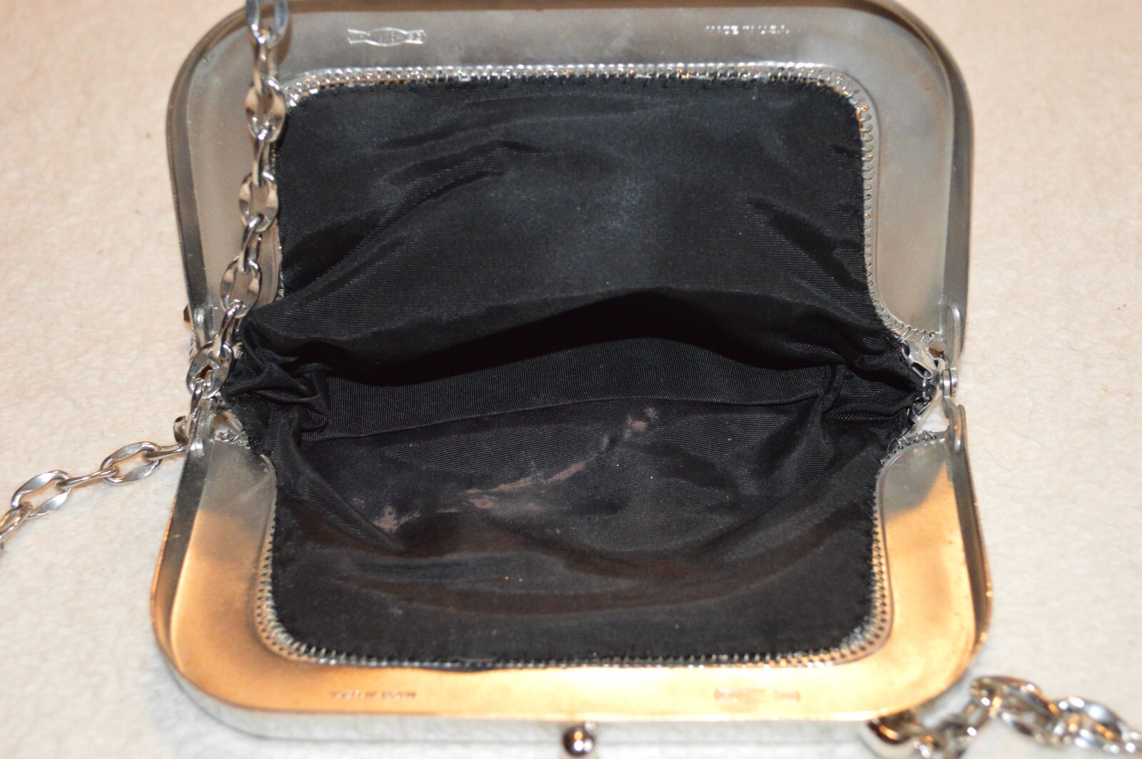 VINTAGE WHITING DAVIS SILVER MESH PURSE MIRROR FINISH