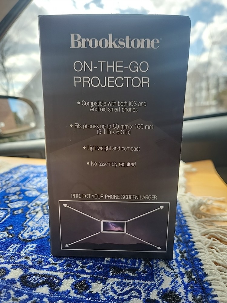 Brookstone On-the Go Projector Compatible w/ iOS and Android - USED