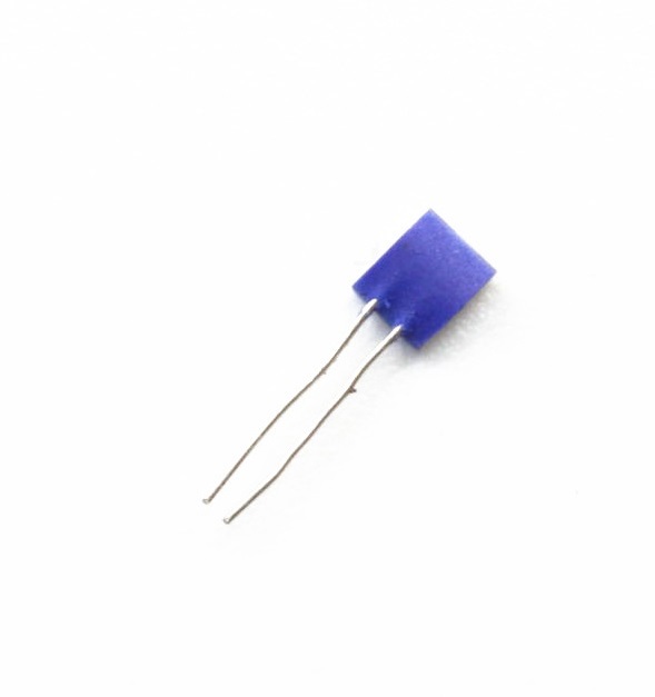 1PCS RTD PT1000 Thin Film Type Class A Temperature Sensor NEW