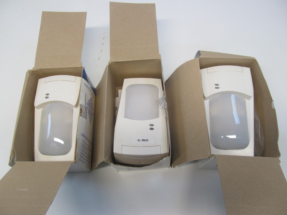 3 used (broken LED) Interlogix VE700 Series VE735 Vector Motion Sensors