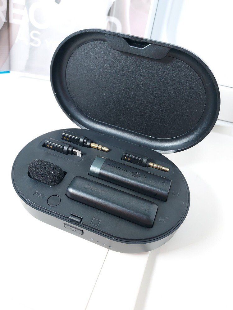 Open Box Boya BY-WM3D Digital Wireless Microphone for iOS Devices and Cameras