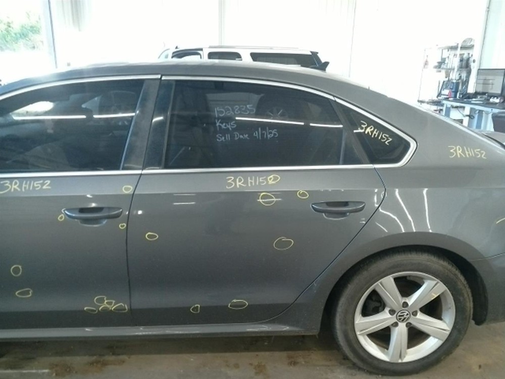 PASSAT 2013 Keys/Latches/Locks 104925627
