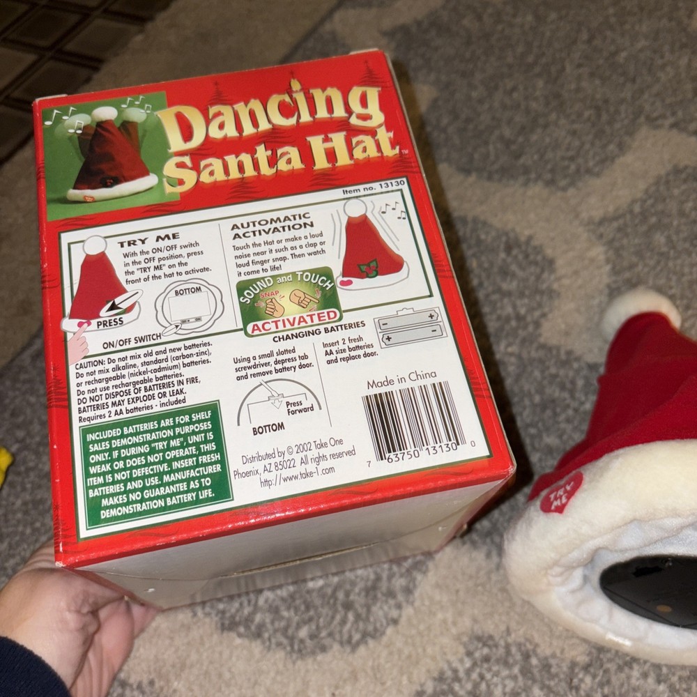 Dancing Santa Hat Does NOT Work